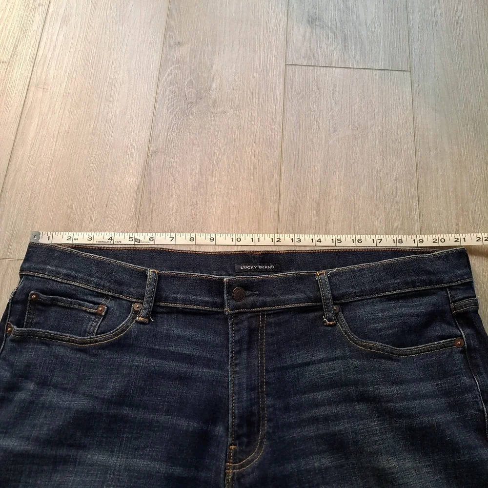 Lucky Brand 410 Athletic Slim Jeans Mens 40x34 (Fits 42x34) Stretch Denim